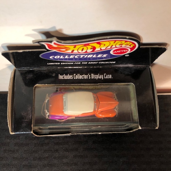 Vintage 1998 Hot Wheels Collectibles 1/64 Diecast Orange 1940 Ford Convertible - Picture 6 of 7